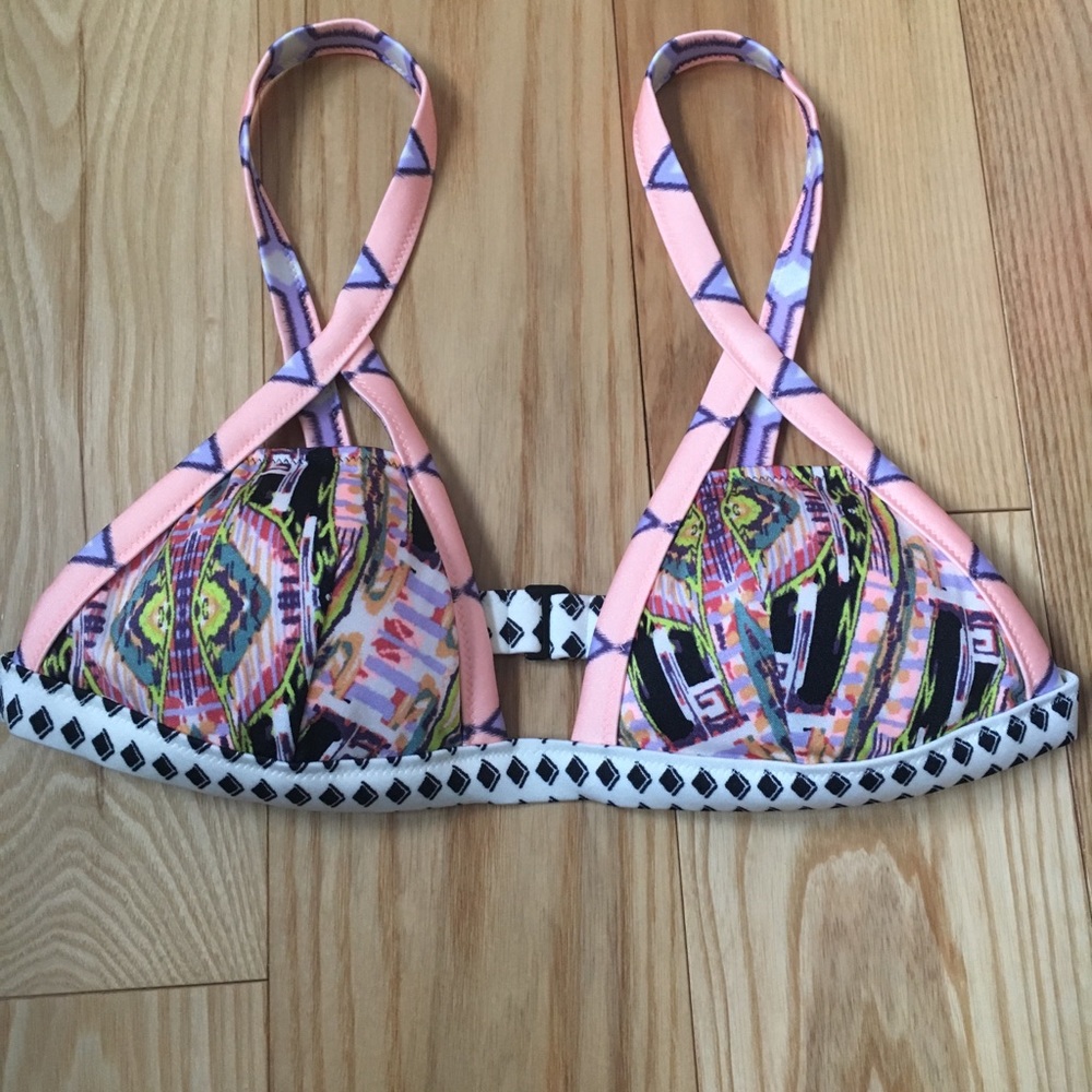 Victoria’s Secret push up triangle top